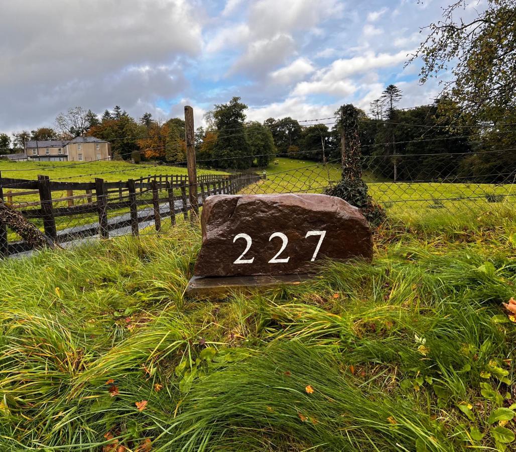 Rectory Cottage. Close To Enniskillen And Lakes. 외부 사진